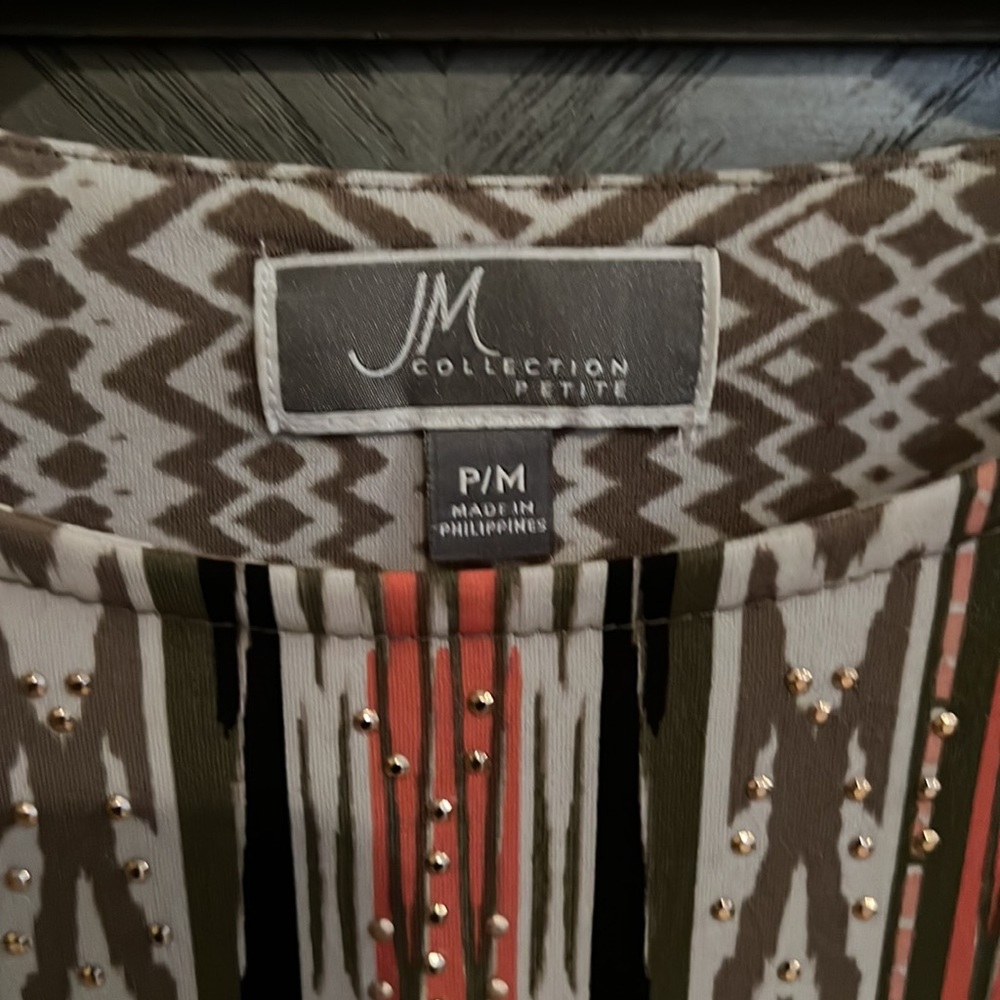 JM COLLECTION PATTERNED BLOUSE - Picture 4 of 5